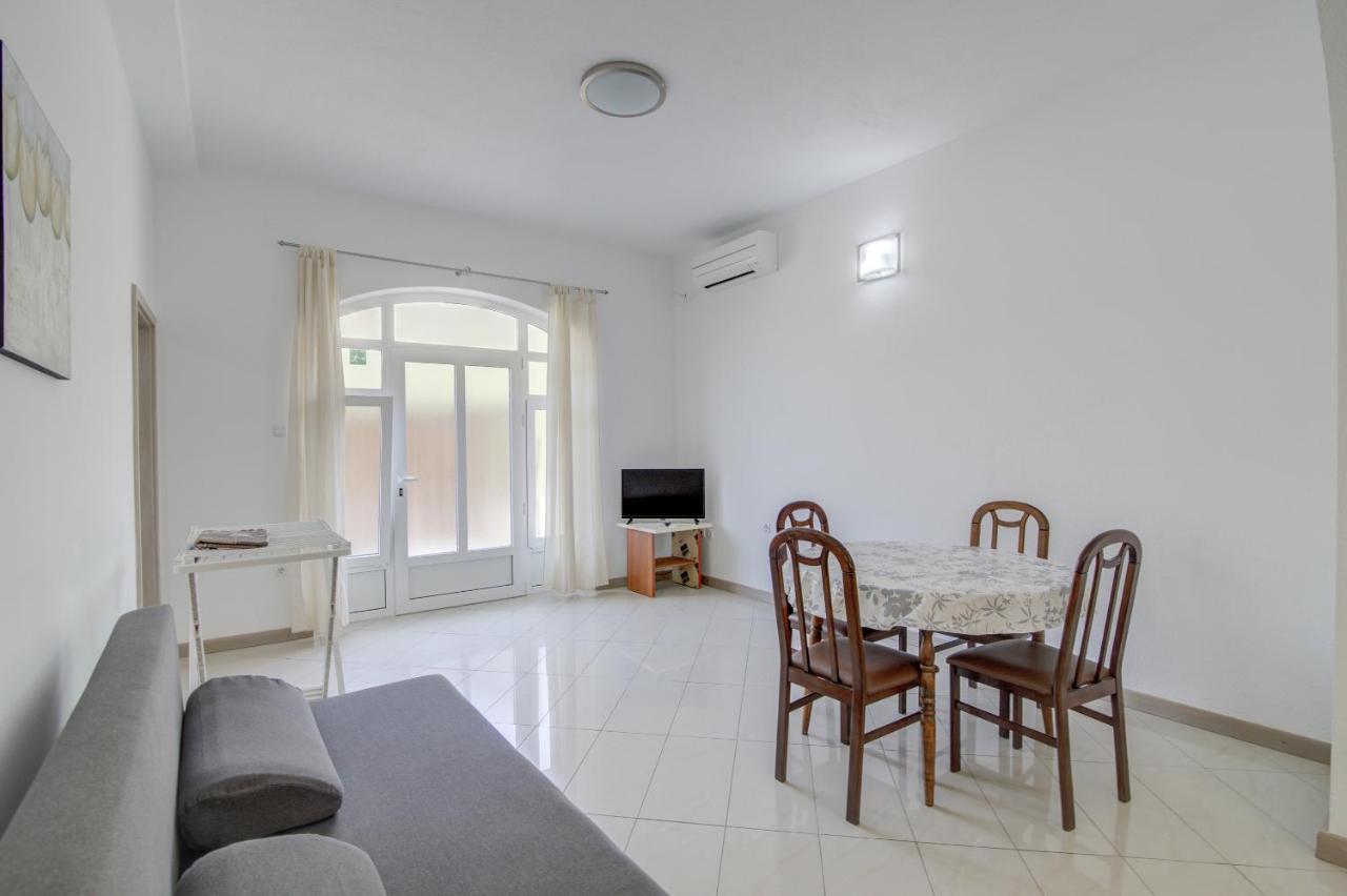 Dora Apartment Senj  Exterior photo